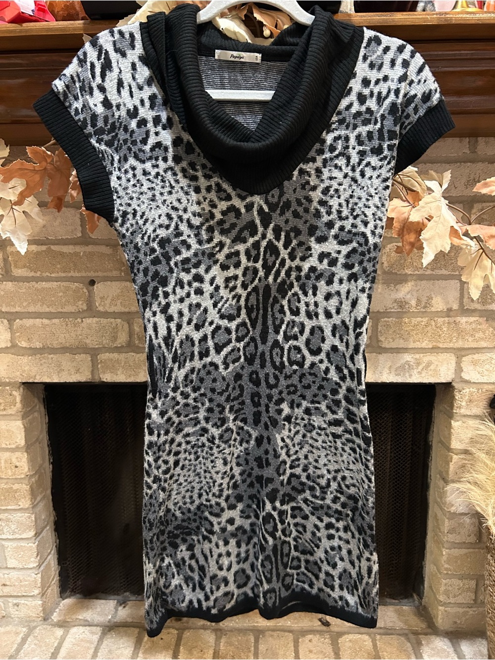 Papaya Gray and Black Leopard Print V-Neck Dress EUC